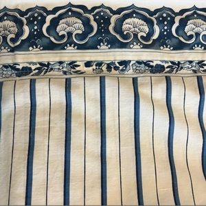 King flat sheet by Lauren Ralph Lauren blue porcelain print. Great condition